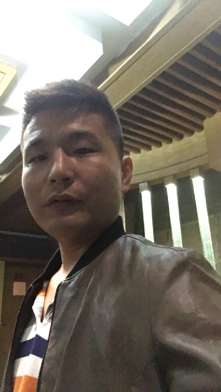 古月的第三张照片--湖南闪婚服务中心