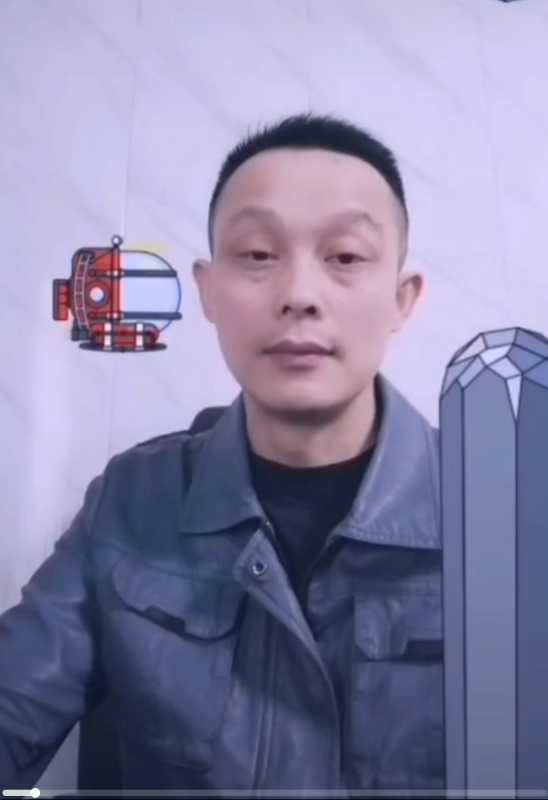 易进的第三张照片--湖南闪婚服务中心