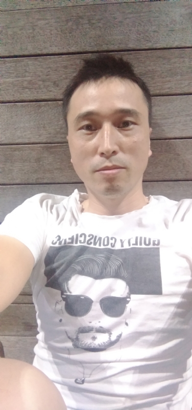 笑看一切的第一张照片--湖南闪婚服务中心