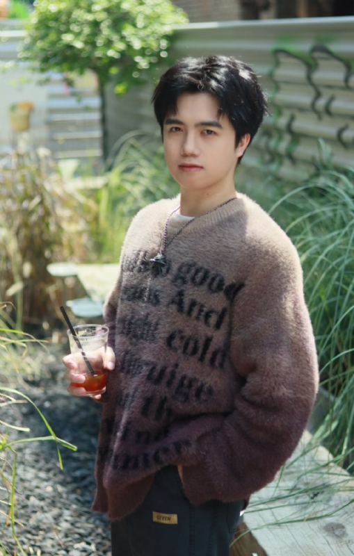 檐下雨的第一张照片--湖南闪婚服务中心