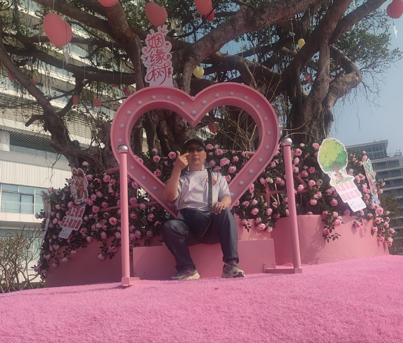 灵魂牵手的第一张照片--湖南闪婚服务中心